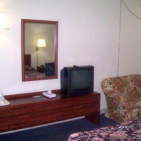 Atlanta Inn - Atlanta, Il ภายนอก รูปภาพ